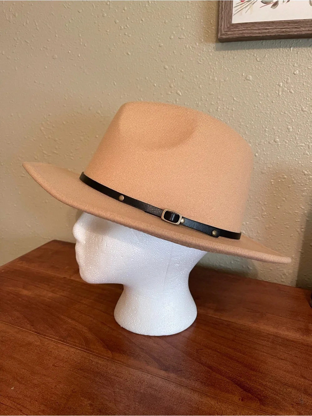 Women’s Tan Felt Wide-Brim Fedora with Black Accent Band